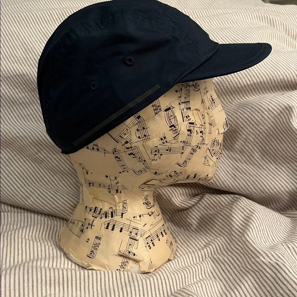 Specialized/Fjällräven S/F Cap in navy blue. - Picture 2 of 5